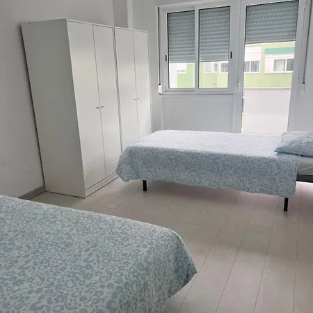 Quarto Orquidea Alloggio in famiglia Agualva-Cacem