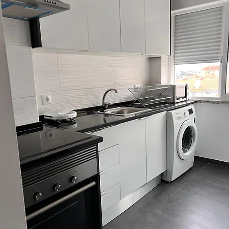 Quarto Orquidea Alloggio in famiglia Agualva-Cacem